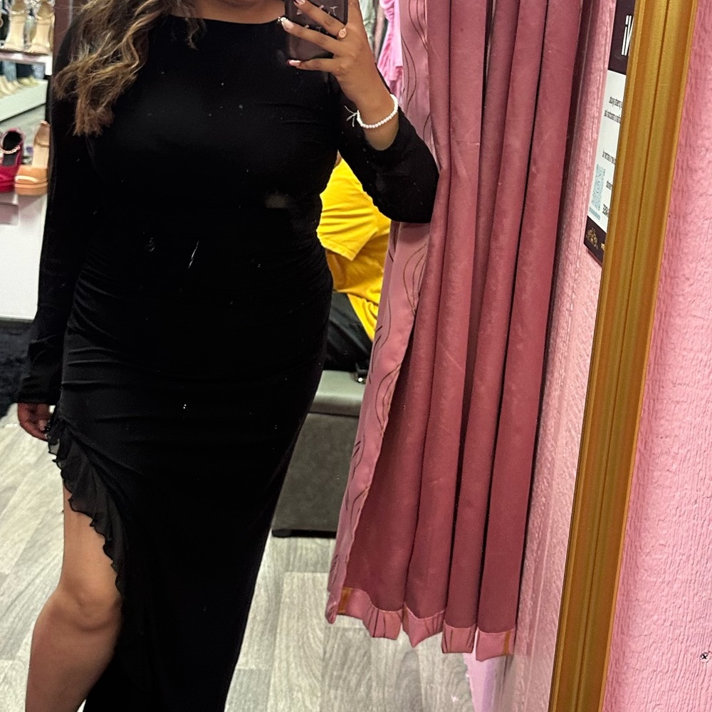 Chic Black Long Sleeve Dress